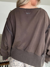 Load image into Gallery viewer, Exclusive | Wandering Free Pullover