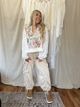 Load image into Gallery viewer, Roam Free Embellished Pullover