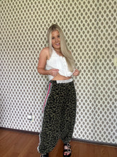 Load image into Gallery viewer, Track Mode Leopard Joggers