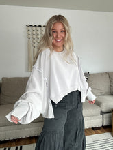 Load image into Gallery viewer, Exclusive | Wandering Free Pullover