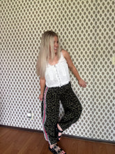 Load image into Gallery viewer, Track Mode Leopard Joggers