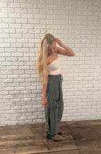 Load image into Gallery viewer, Sienna Parachute Pants