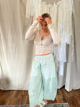 Load image into Gallery viewer, Bed To Beach Stripe Pants