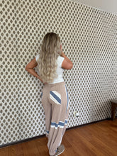 Load image into Gallery viewer, Wanderer Joggers