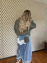 Load image into Gallery viewer, Front Field Joggers