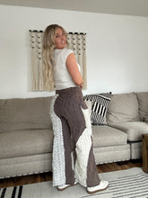 Load image into Gallery viewer, Ripple Denim Pants