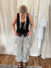 Load image into Gallery viewer, Cloud Bubble Tie Top