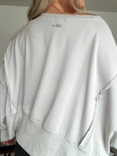 Load image into Gallery viewer, Exclusive | Wandering Free Pullover