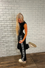 Load image into Gallery viewer, Opposites Attract Joggers