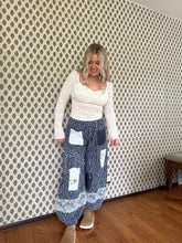 Load image into Gallery viewer, Layered Stitched Joggers