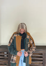 Load image into Gallery viewer, Sunday Sidelines Jacket