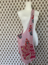 Load image into Gallery viewer, Kantha Patch Sling Beach Bag