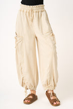 Load image into Gallery viewer, Nightfall Parachute Sweatpant Joggers
