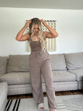 Load image into Gallery viewer, Sunday Slouch Jumpsuit
