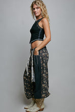 Load image into Gallery viewer, After Dark Floral Pants
