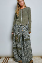 Load image into Gallery viewer, Lined in Lace Thermal Top
