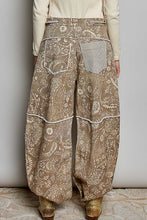 Load image into Gallery viewer, Lost In Paisley Pants
