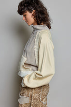 Load image into Gallery viewer, A little Undone Quarter Zip
