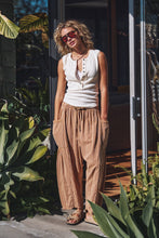 Load image into Gallery viewer, Going up Stripe Pants
