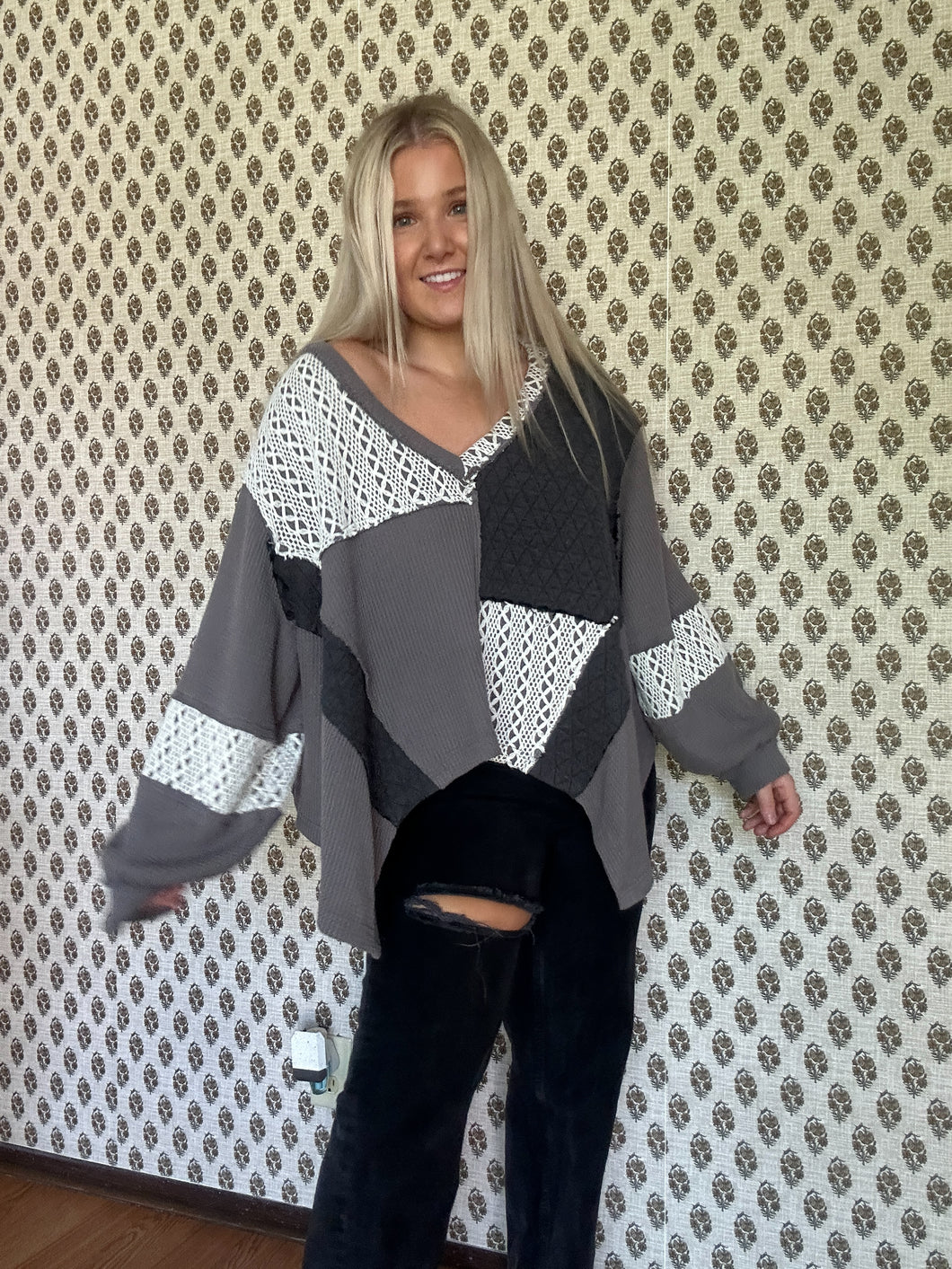 Moss & Thread Pullover