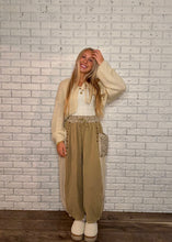 Load image into Gallery viewer, Golden Dune Pants
