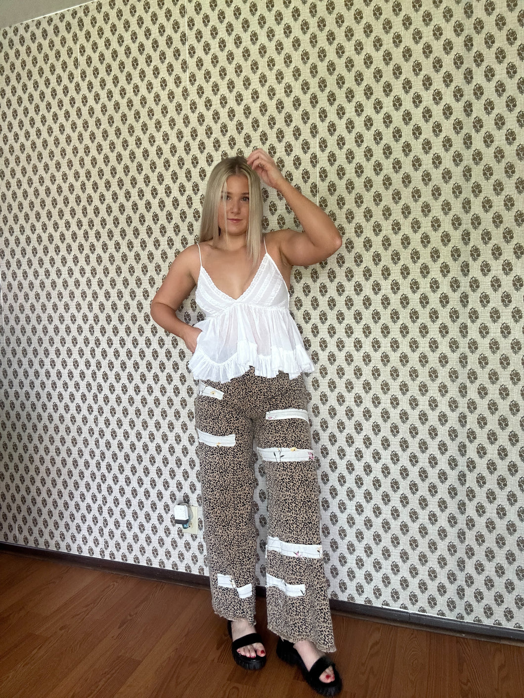 Dust & Daisy Pants