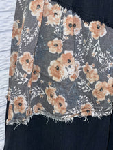 Load image into Gallery viewer, Fall Into Floral Wide Leg Pants

