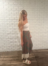 Load image into Gallery viewer, Oil Slick Lace Joggers
