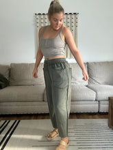 Load image into Gallery viewer, Stone Walk Barrel Sweatpants
