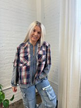 Load image into Gallery viewer, Americano Plaid Top
