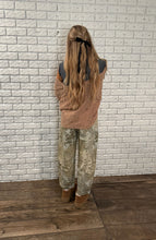 Load image into Gallery viewer, Honeycomb Knit Cardi
