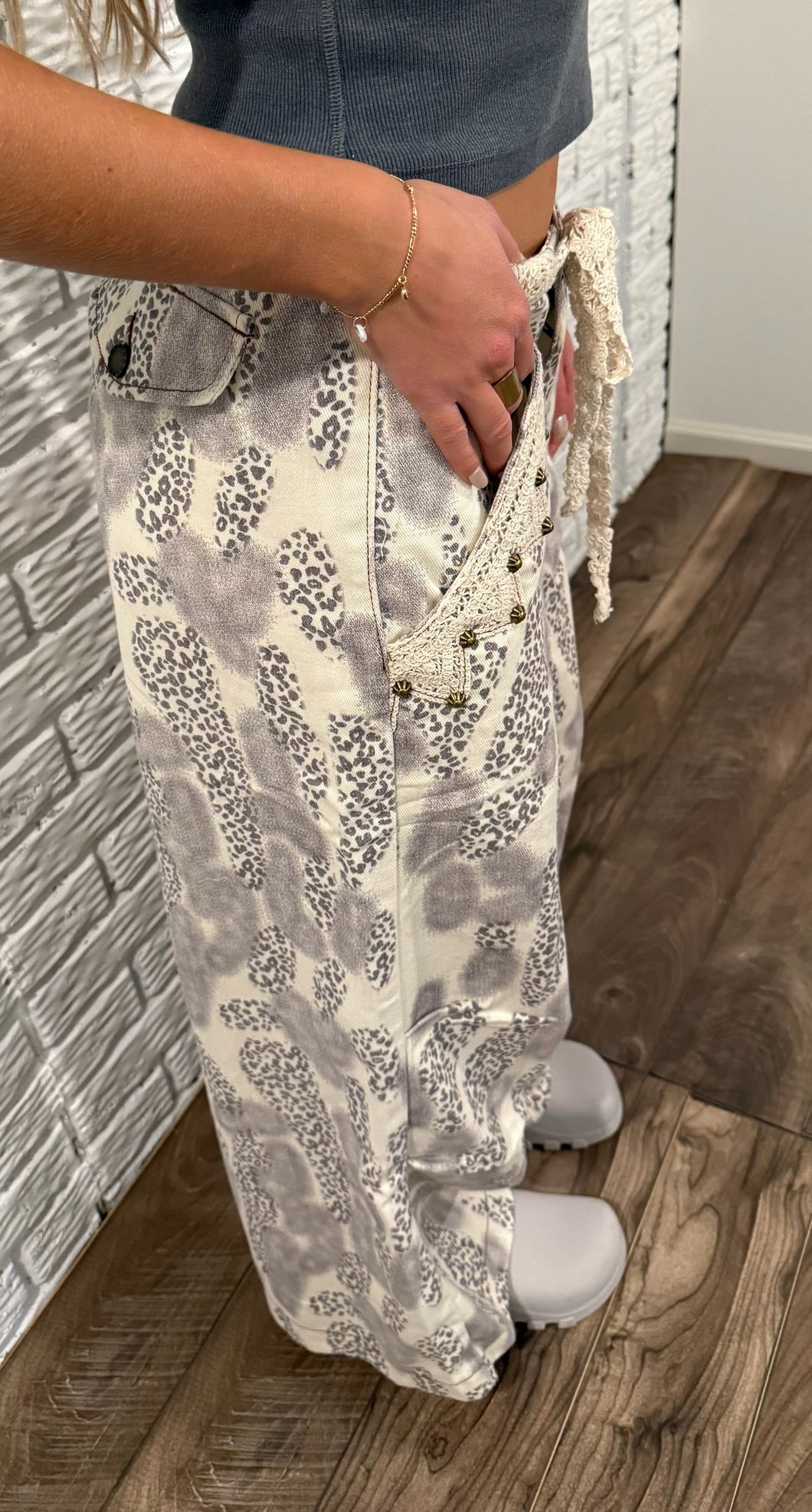 Second Glance Wide Leg Pants