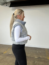 Load image into Gallery viewer, Trailing off Quilted Vest
