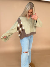 Load image into Gallery viewer, Sliced Flannel Long Sleeve Top
