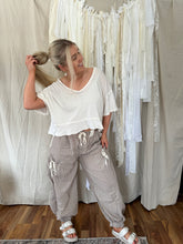 Load image into Gallery viewer, The Easy Sailor Joggers
