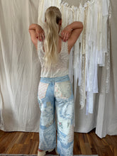 Load image into Gallery viewer, Cloud Bubble Tie Top
