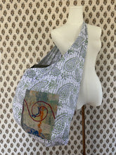 Load image into Gallery viewer, Kantha Patch Sling Beach Bag
